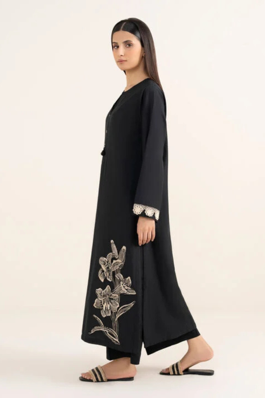 Mala 2Pc - Embroidered Dhanak bana Dora Unstitched