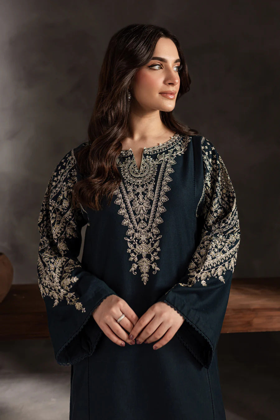 Berry Mandala 2Pc - Embroidered Dhanak bana Dora Unstitched