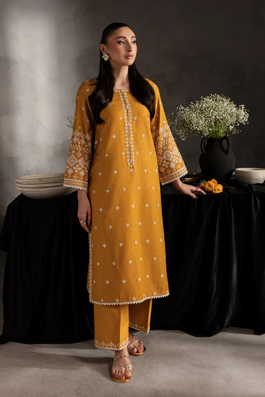 Mustard Jasper 2Pc - Embroidered Dhanak bana Dora Unstitched